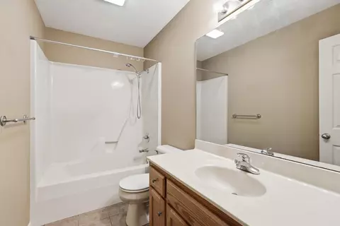Bath - 5160 Limestone Ln, Conway, AR 72034 photo 2 of 2