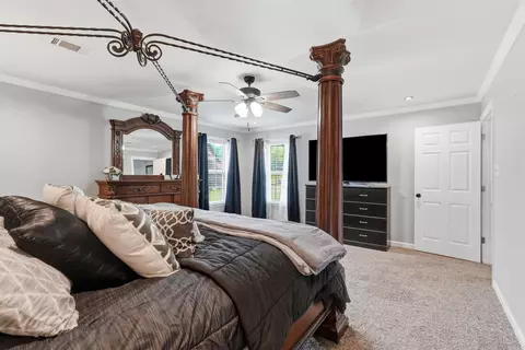 Bedroom - 241 Cole Mountain Rd, Springfield, AR 72157 photo 2 of 8