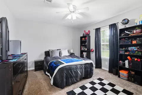 Bedroom - 241 Cole Mountain Rd, Springfield, AR 72157 photo 5 of 8