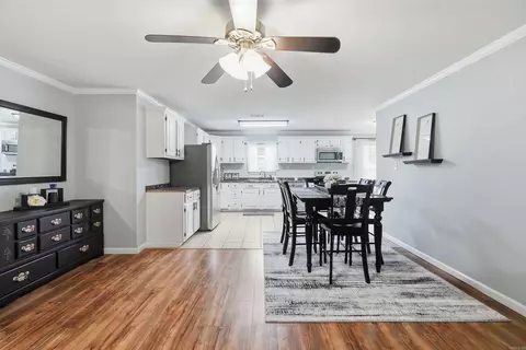 Dining - 241 Cole Mountain Rd, Springfield, AR 72157 photo 1 of 4