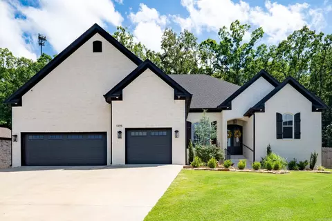 1895 Indigo Cv, Conway, AR 72034