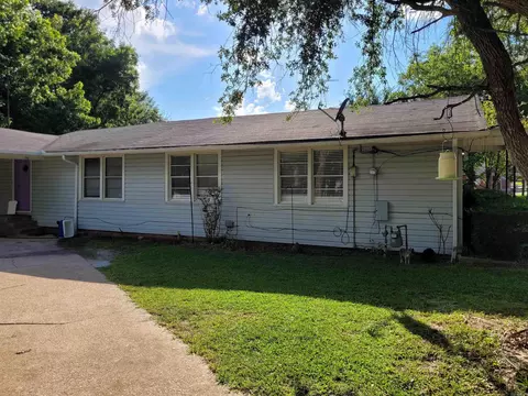 Exterior - 202 Matthews St, Norphlet, AR 71759 photo 2 of 3