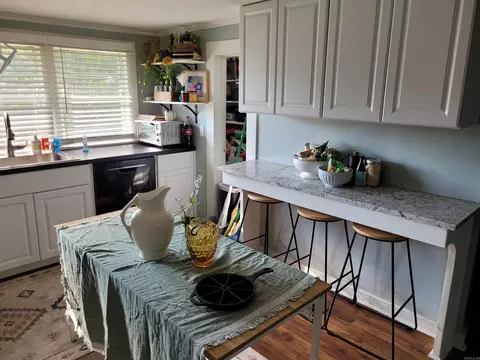 Kitchen - 202 Matthews St, Norphlet, AR 71759 photo 1 of 2