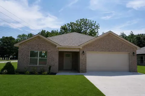 5400 Lotus St, Jonesboro, AR 72404