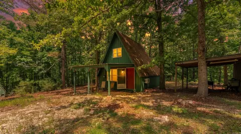 17 Mary Dr, Hardy, AR 72542
