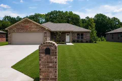 5406 Lotus St, Jonesboro, AR 72404