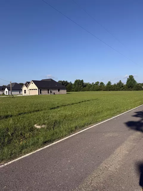 4 Taylor Place Ln, Conway, AR 72032
