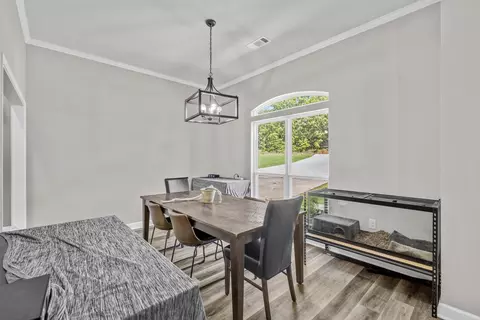 Dining - 174 Mountain Ranch Blvd, Austin, AR 72007 photo 1 of 2