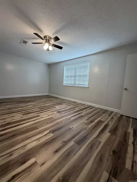 Bedroom - 303 N Lemon St, Beebe, AR 72012 photo 2 of 2