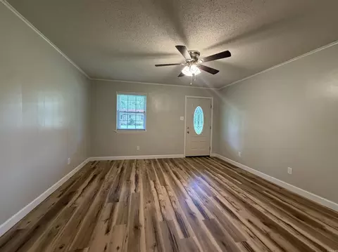 Living - 303 N Lemon St, Beebe, AR 72012 photo 1 of 2