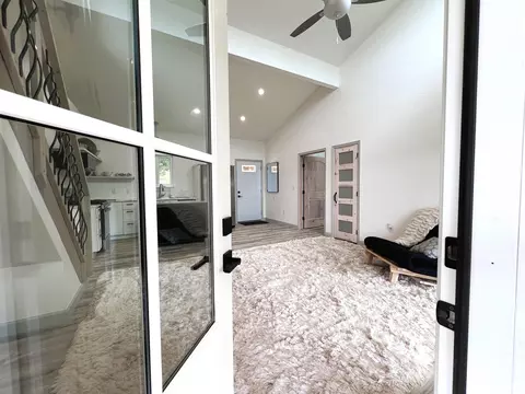 Entry Way - 89 Cool Water Retreat, Mountain View, AR 72560 photo 1 of 2