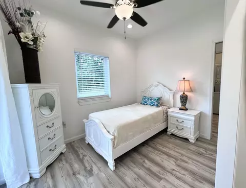 Bedroom - 89 Cool Water Retreat, Mountain View, AR 72560 photo 4 of 4