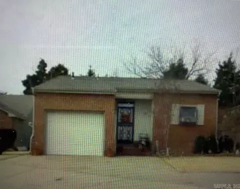2119 Club Cv, Jonesboro, AR 72401