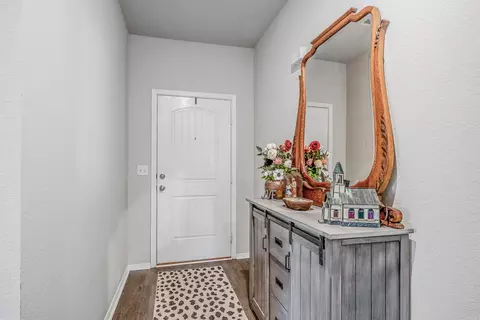 Entry Way - 21 Sun Drenched Trl, Conway, AR 72032 photo 1 of 2