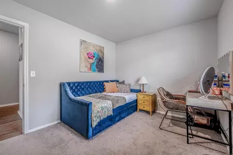 Bedroom - 21 Sun Drenched Trl, Conway, AR 72032 photo 5 of 10