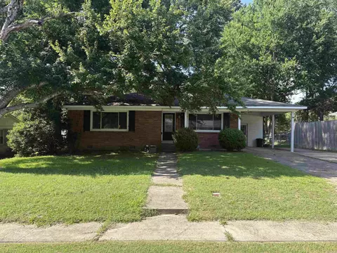 2308 Sylvia St, Arkadelphia, AR 71923