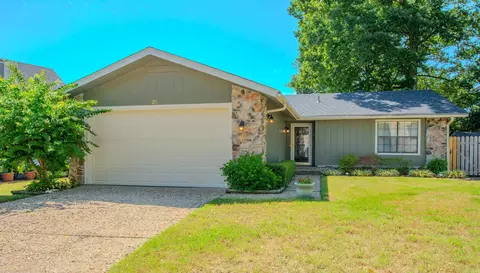 20 Coronado Cv, Maumelle, AR 72113