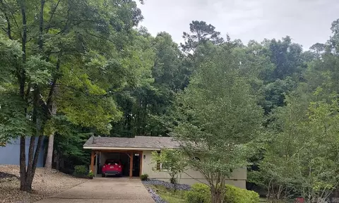 12 Segovia Dr, Hot Springs Village, AR 71909