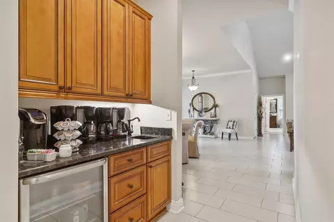 Entry Way - 259 Riverview Rd, Searcy, AR 72143 photo 5 of 6