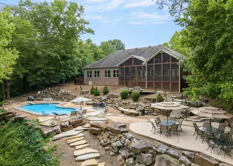 259 Riverview Rd, Searcy, AR 72143