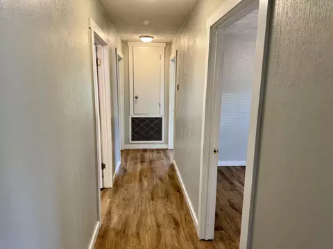 Entry Way - 44 Sara Cir, Ash Flat, AR 72513 photo 1 of 1