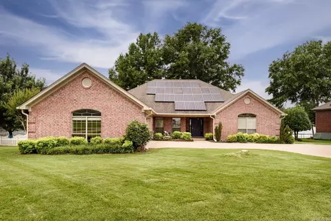 601 Innsbrooke Cv, Jacksonville, AR 72076