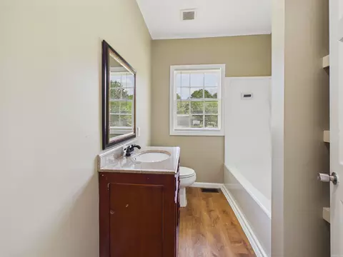 Bath - 423 W 3rd, Weiner, AR 72479 photo 1 of 1