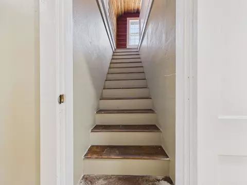 Entry Way - 423 W 3rd, Weiner, AR 72479 photo 5 of 5