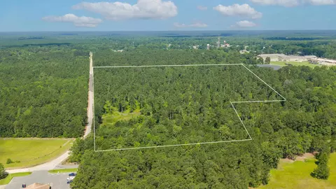 000 Mission Rd, Hampton, AR 71744