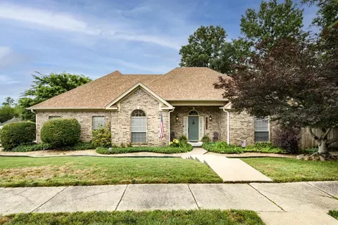 12201 Cherryside Dr, Little Rock, AR 72211
