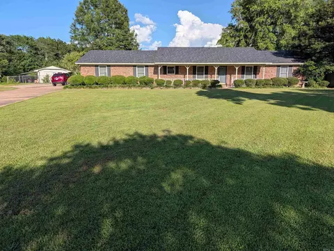 1 Adcock Cir, Mcgehee, AR 71654