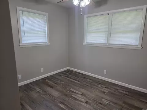 Bedroom - 2204 Sheraton Park Dr, Pine Bluff, AR 71603 photo 3 of 3