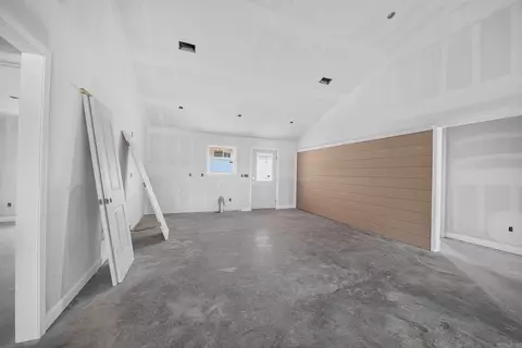 Entry Way - 4334 Hwy 321, Cabot, AR 72023 photo 3 of 5