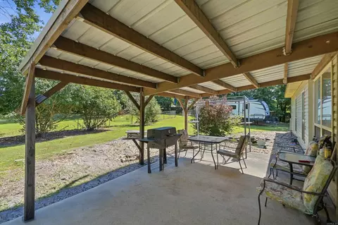 Exterior - 8 Oak Cliff Cv, Damascus, AR 72039 photo 5 of 11