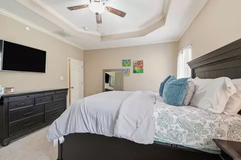 Bedroom - 8 Oak Cliff Cv, Damascus, AR 72039 photo 3 of 4
