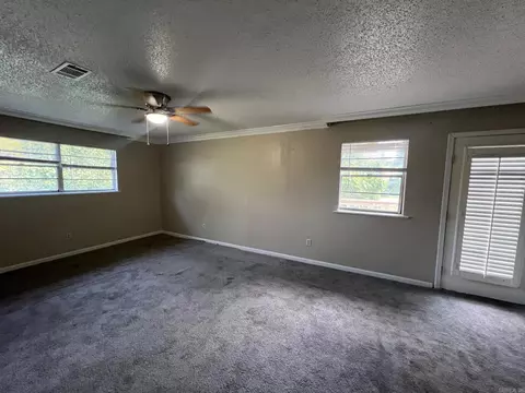 Living - 12501 County Line Rd, Alexander, AR 72002 photo 6 of 9