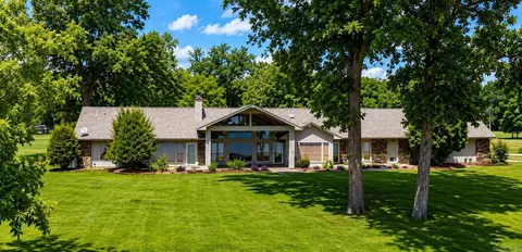 10946 Plantation Lake Rd, Scott, AR 72142
