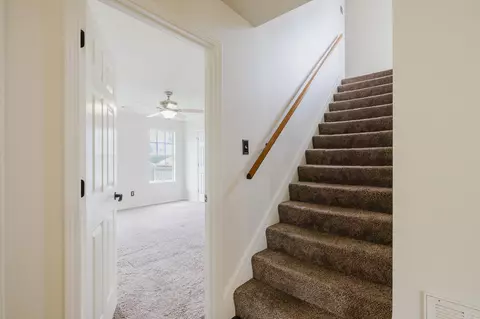 Entry Way - 1118 Allyson Ave, Bryant, AR 72022 photo 2 of 2