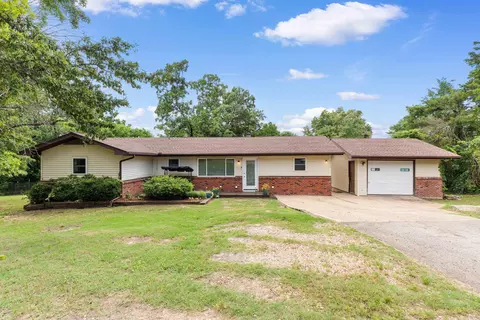 1216 Mark Dr, Mountain Home, AR 72653
