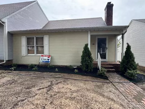 16 River Oaks Trce, Searcy, AR 72143