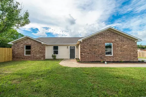 163 Eagle Pass Trl, Hot Springs, AR 71901