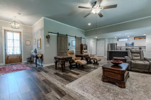 Entry Way - 2091 Ferndale Cv, Alexander, AR 72002 photo 7 of 8
