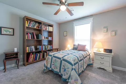 Bedroom - 2091 Ferndale Cv, Alexander, AR 72002 photo 4 of 5