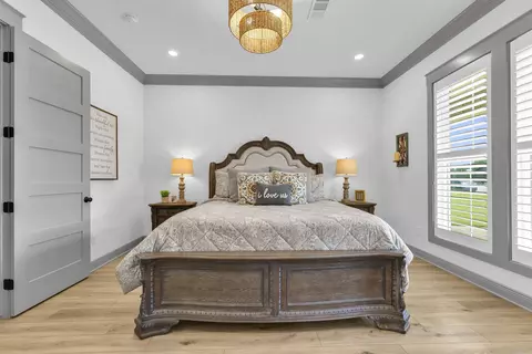 Bedroom - 100 Laurie Dr, Mena, AR 71953 photo 1 of 4