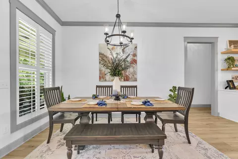 Dining - 100 Laurie Dr, Mena, AR 71953 photo 1 of 2