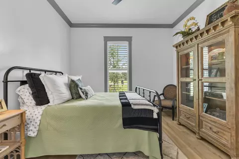 Bedroom - 100 Laurie Dr, Mena, AR 71953 photo 4 of 4