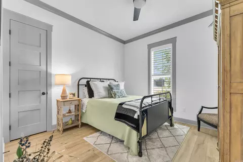 Bedroom - 100 Laurie Dr, Mena, AR 71953 photo 3 of 4