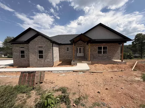 173 Cougar Ter, Hot Springs, AR 71913