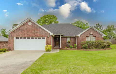 7 Patton Dr, Maumelle, AR 72113