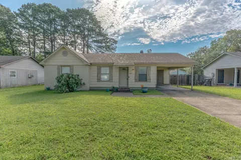 4412 Countrybrook Dr, Jonesboro, AR 72404